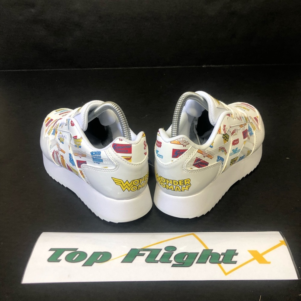 Reebok WMNS Wonder Woman x Classic Harman - Picture 6 of 14
